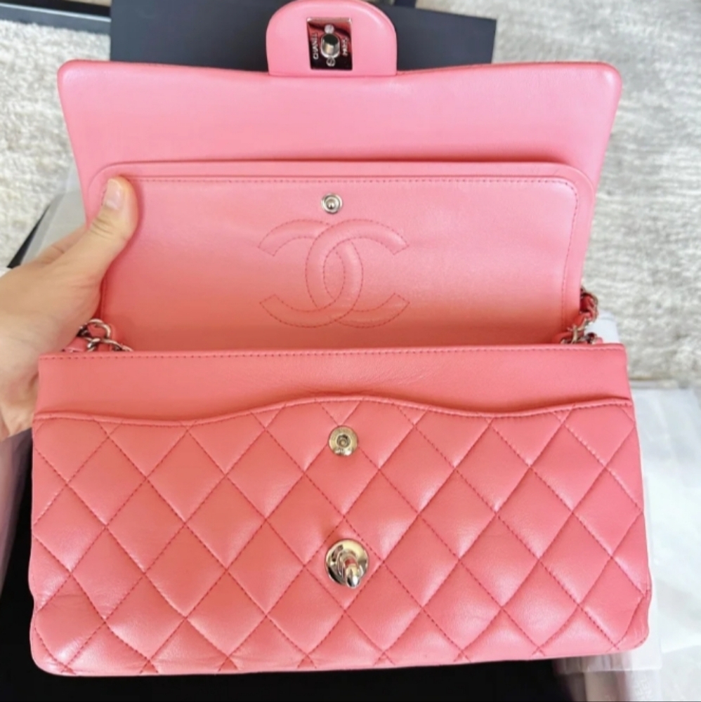 Chanel Lambskin Medium Double Flap - Picture 6 of 10